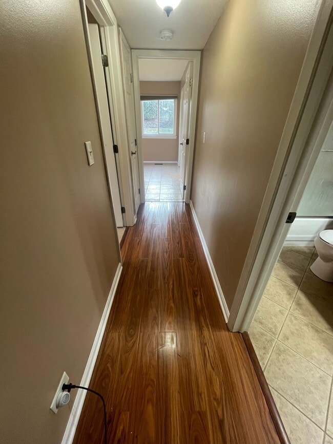 Building Photo - 1125 Auburn Ln