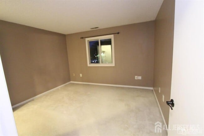 Building Photo - 1508 Ravens Crest Dr