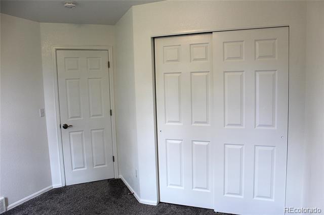 Building Photo - 367 Kitfield View