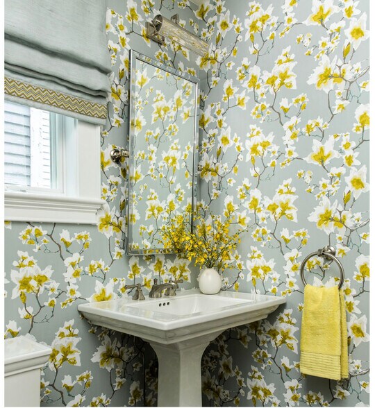 Bath-living level - 846 E Broadway