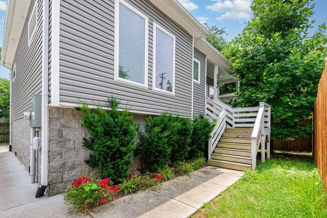 Building Photo - Modern Nations Home | 2 Bed, 2 Bath | 900 ...