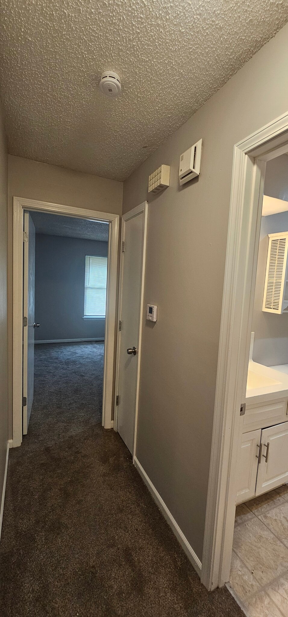 Building Photo - 11418 E 71st St