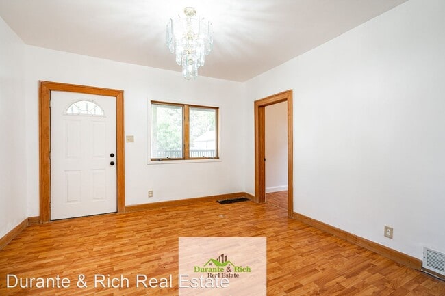 Building Photo - 2 br, 1 bath House - 1819 Marquette Street