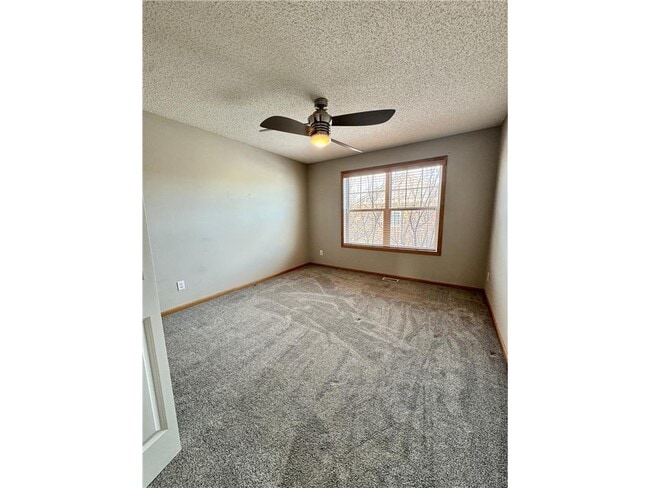 Building Photo - 3429 125th Dr NE