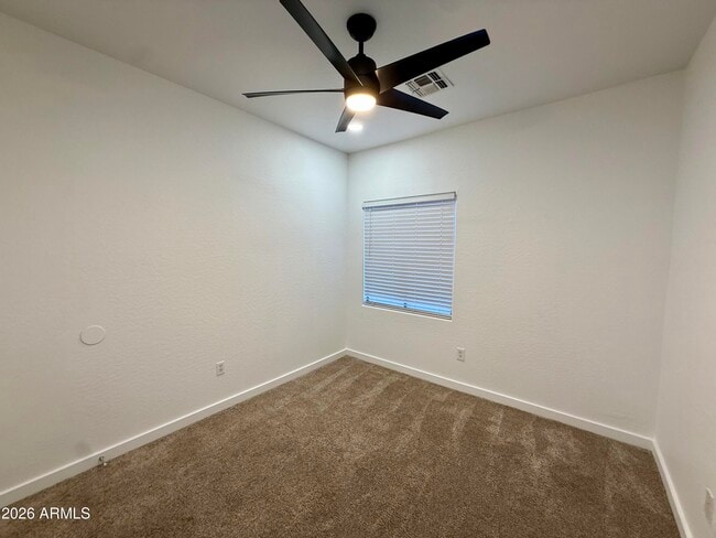 Building Photo - 15238 W Custer Ln