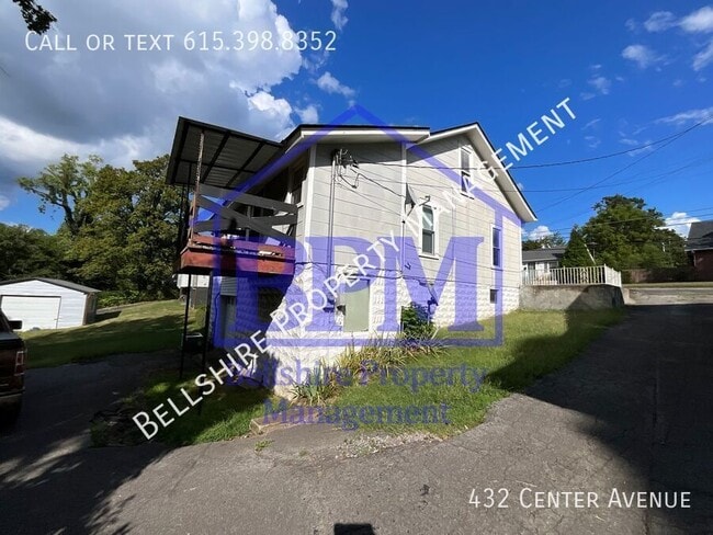 Building Photo - 432 Center Ave