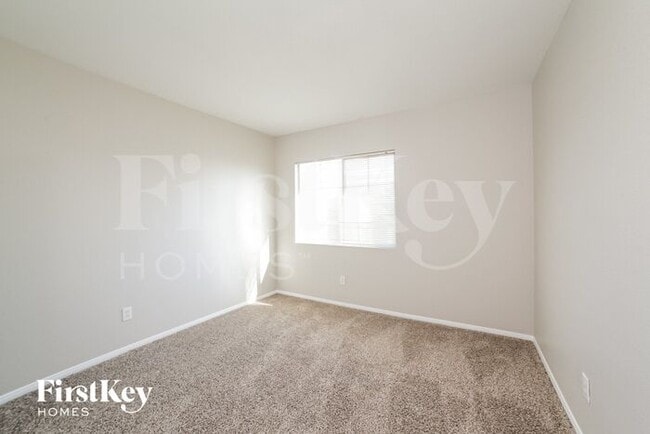Building Photo - 4715 Rockpine Dr