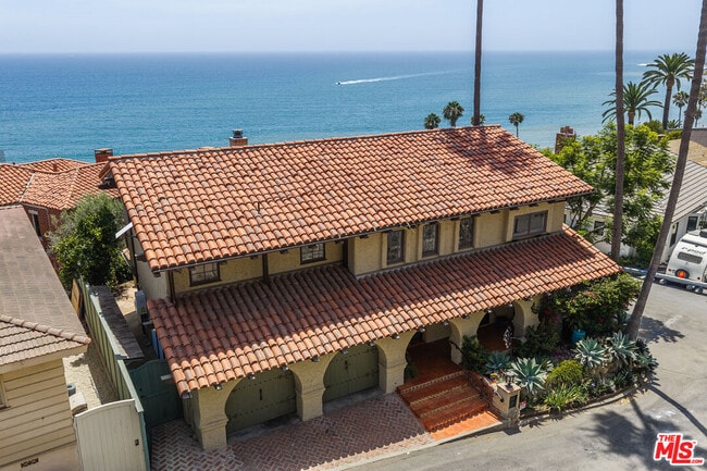 Building Photo - 17638 Revello Dr
