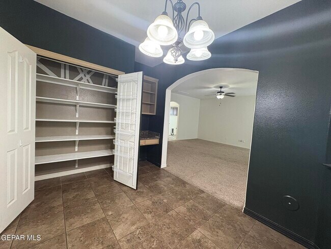 Building Photo - 12220 Branell Ln