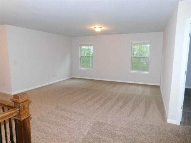 Building Photo - 3300 Mulberry Cv Wy