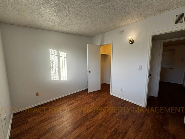 Building Photo - 1841 W Dominy Rd