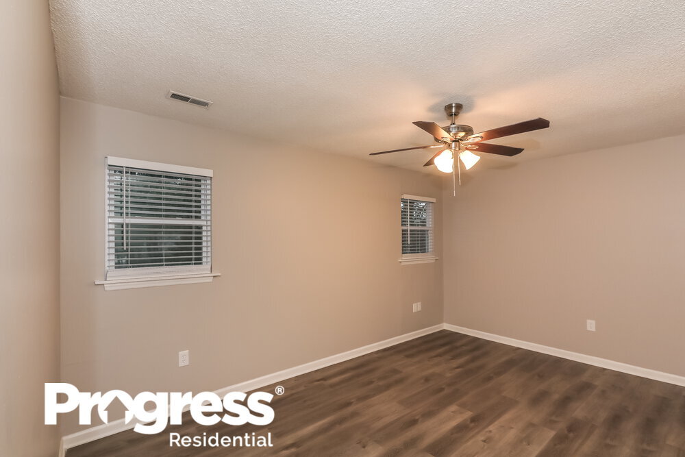 Building Photo - 6535 Andora Dr