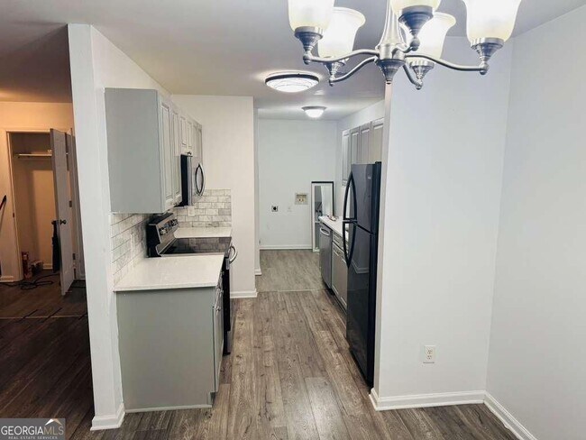 Building Photo - 3759 Mulkey Cir SW