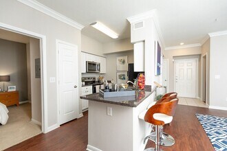 Building Photo - Stylish Space + Limited-Time Offer