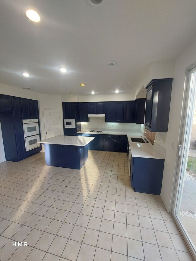 Building Photo - Stunning Two-Story Home with 4 Bedrooms an...