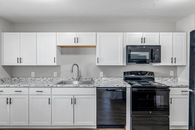 Building Photo - 2809 Keeler St