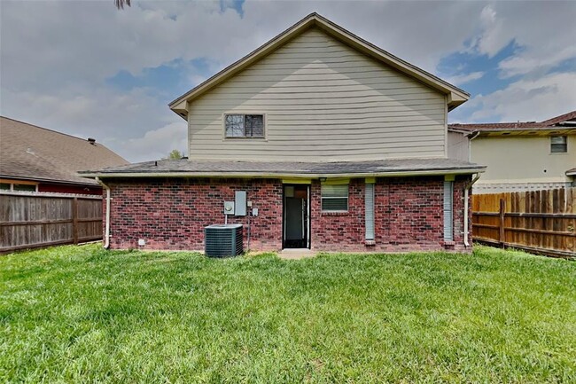 Building Photo - 10435 Goodrum Rd