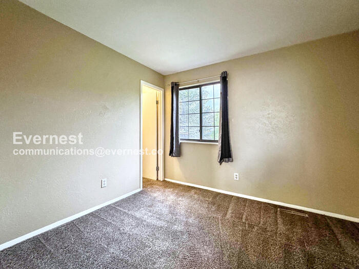 Building Photo - 9379 W 104th Dr