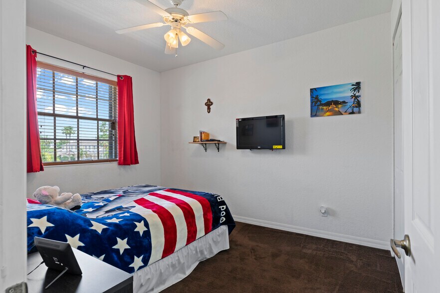 Bedroom 1 - 9945 E Villa Cir