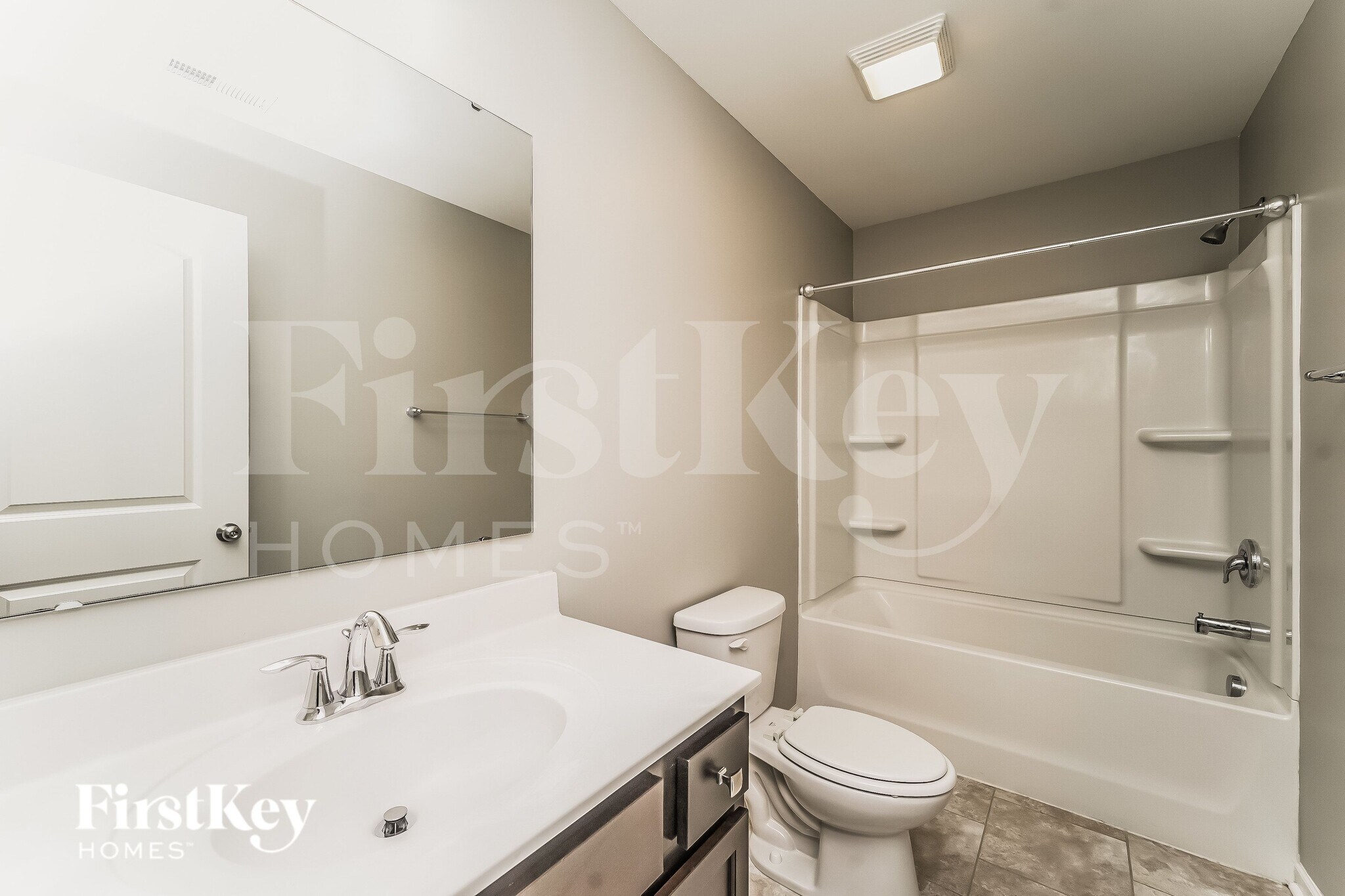 Building Photo - 4011 Huntley Glen Dr