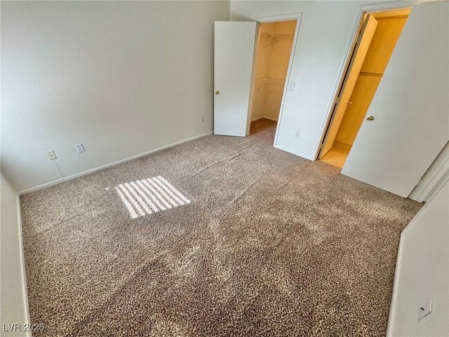 Building Photo - 555 E Silverado Ranch Blvd