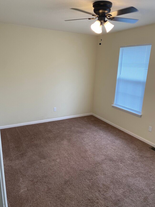 Bedroom 2 - 4524 Waterloo Dr