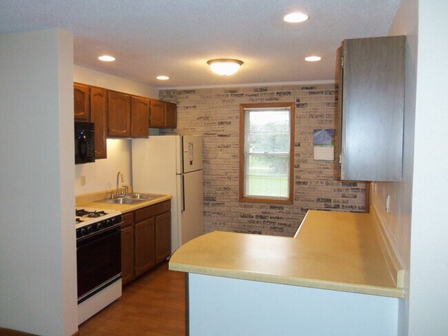 Building Photo - 1408 S. 3rd St.