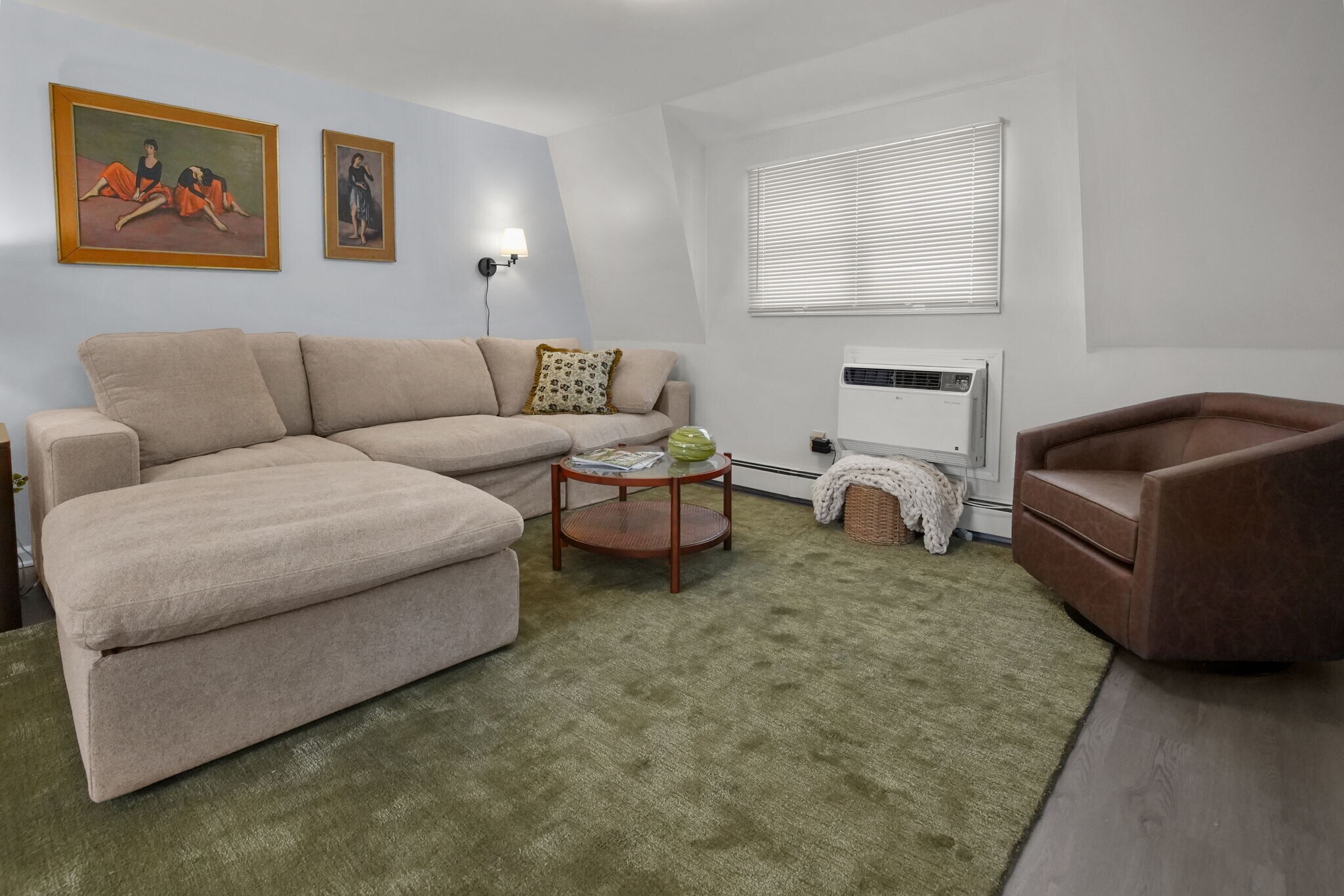 Building Photo - 22 Bonazzo Dr