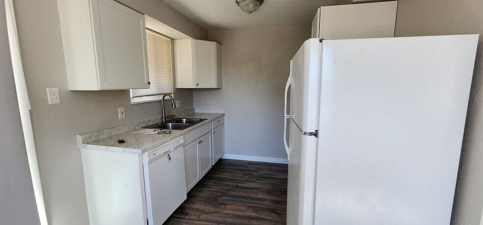 Primary Photo - 3660 W 90th Ave