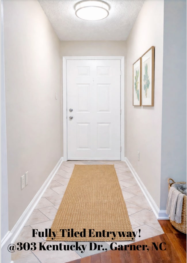 Building Photo - Walk in Shower! Single Level, 2 BR, 2 FULL Bath Townhome $1350/mo. Garner, NC !