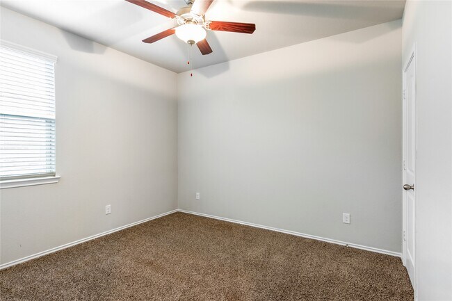 Building Photo - 7035 Bonaire Vista Ln