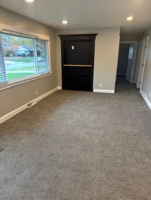 Building Photo - 2475 Swansea Rd