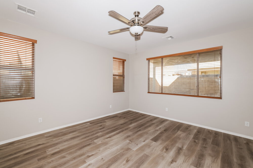 Building Photo - 17434 W Lisbon Ln