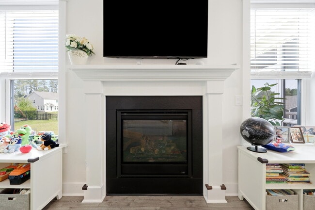 Building Photo - 1112 Basalt Ct