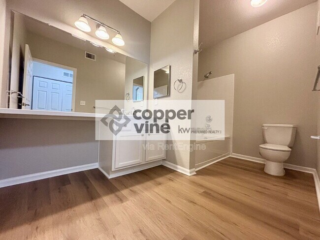 Building Photo - 2855 Blue Sky Cir