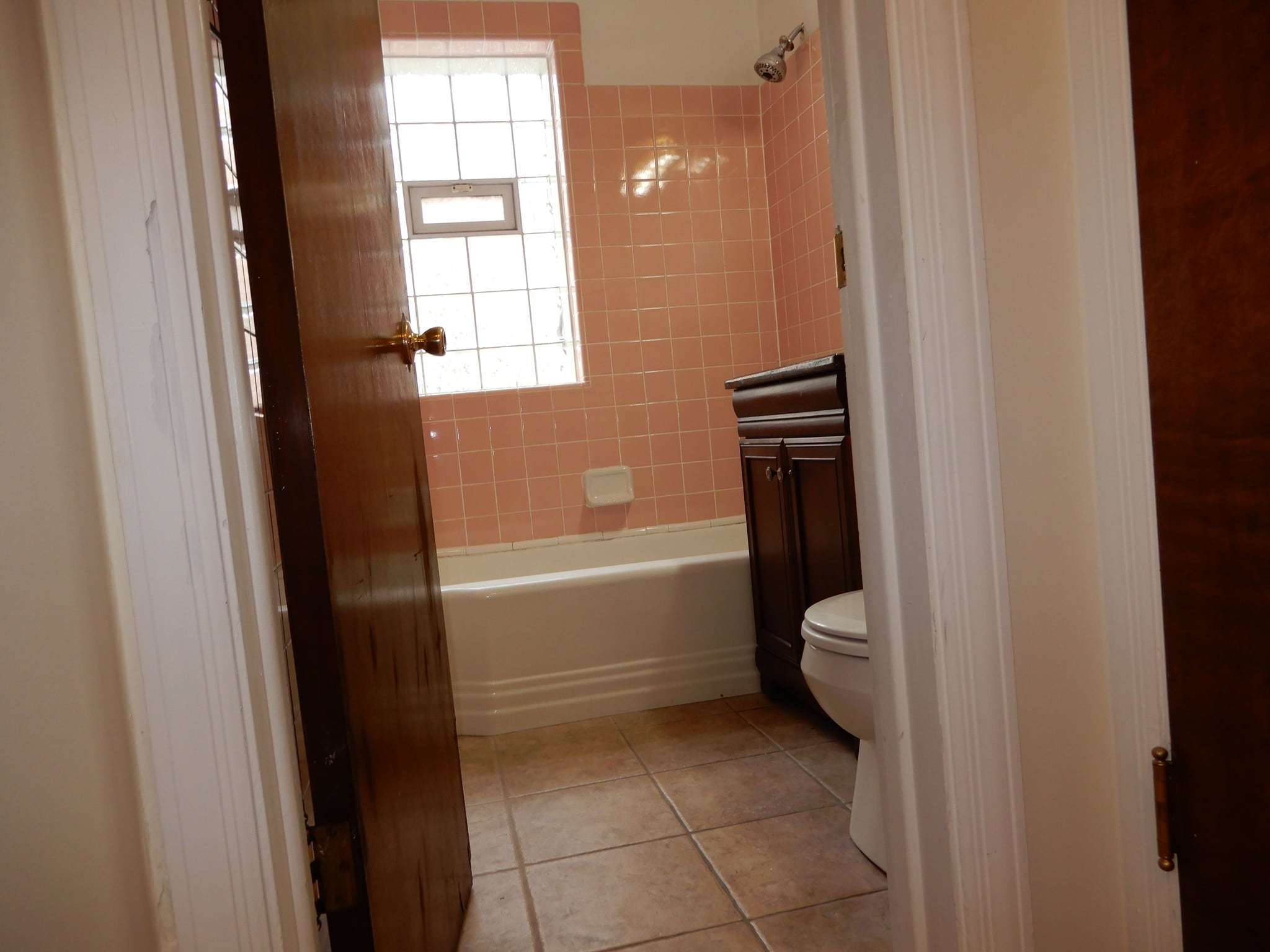 ceramic tile floor - 1526 N Harlem Ave