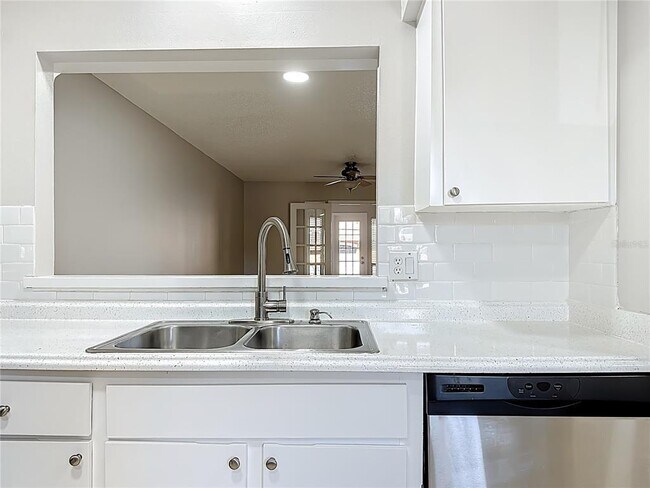 Building Photo - 4320 Middlebrook Rd