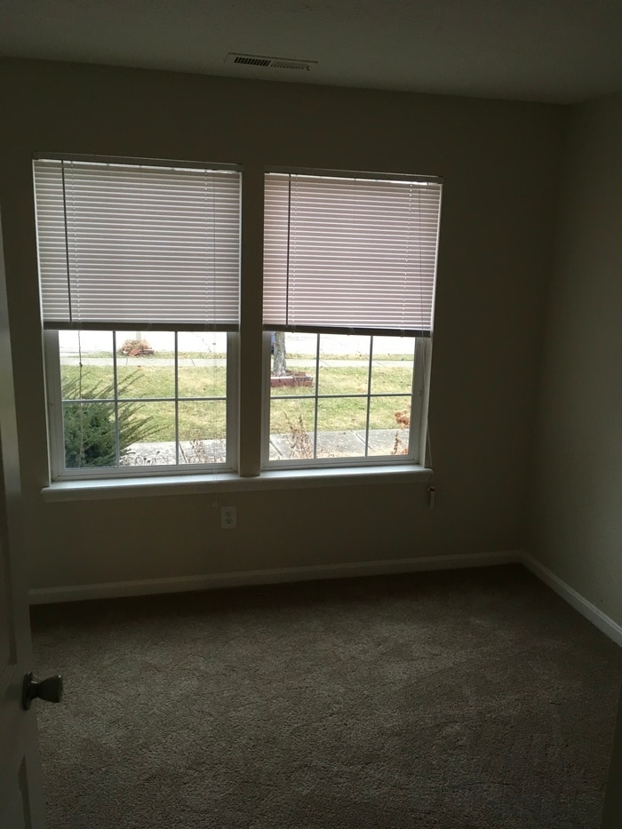 Building Photo - 6474 Titania Dr