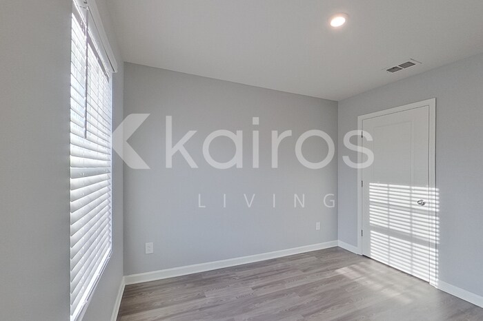 Building Photo - 354 Ironwood Ct