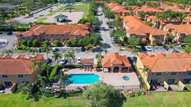 Building Photo - 10557 SW 6th St