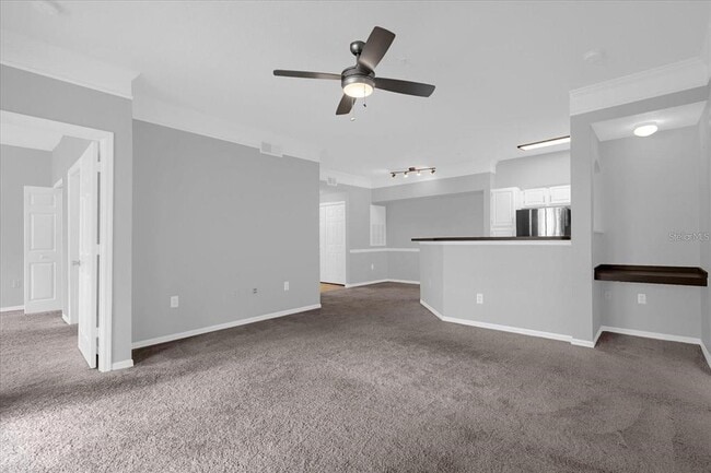 Building Photo - 3250 Corona Village Way