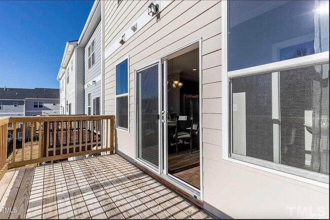 Building Photo - 2254 Red Knot Ln