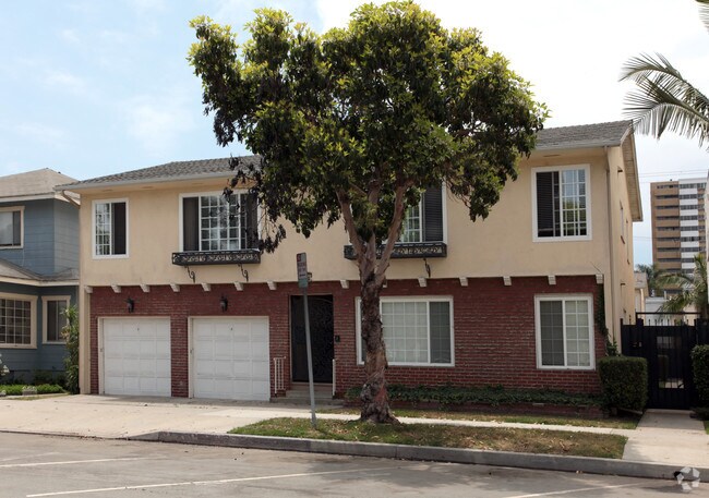 Building Photo - 18382nd