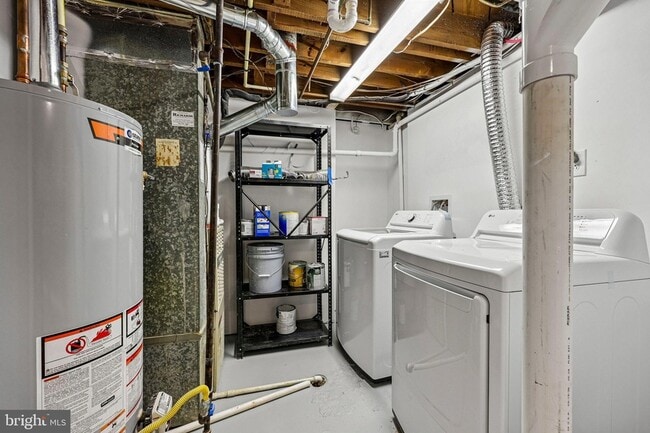 Building Photo - 7200 Vellex Ln