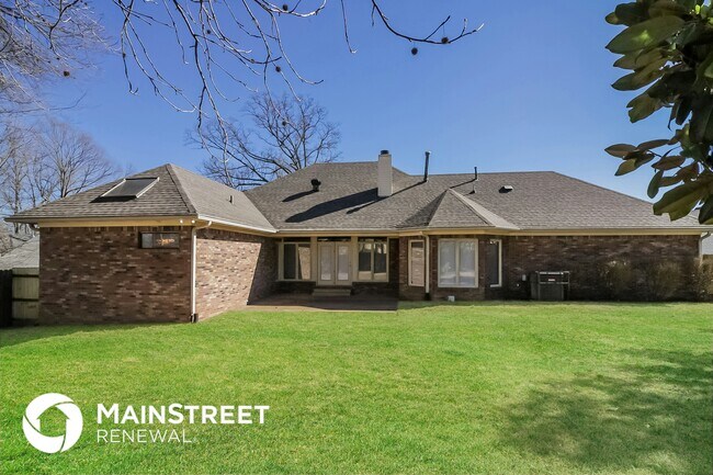 Building Photo - 4237 Monterey Dr