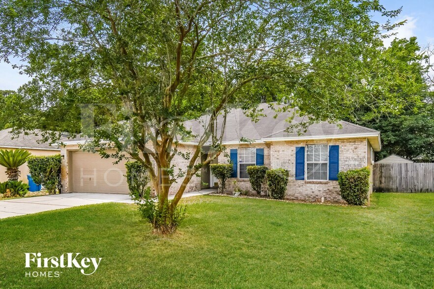 Building Photo - 3500 Wentworth Cir W