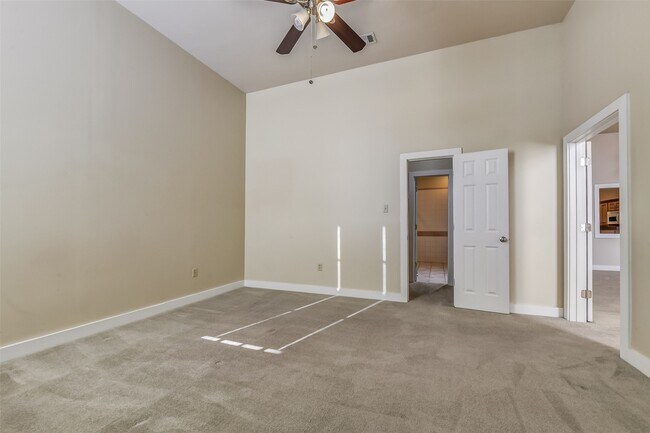 Building Photo - 2309 Harborside Dr
