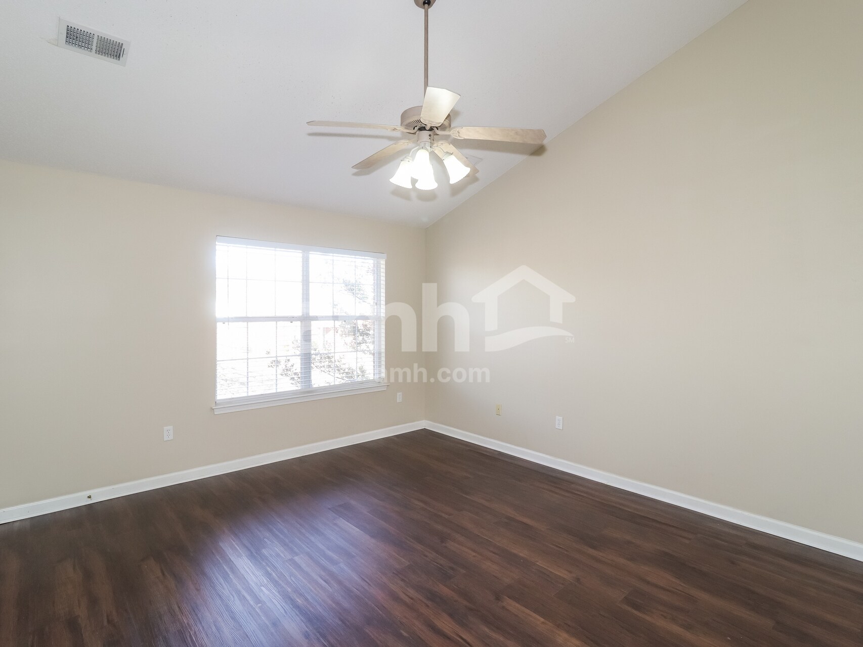 Building Photo - 2267 Baird Dr