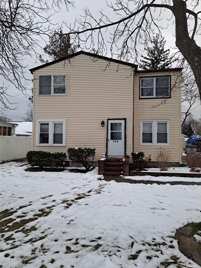 302 Pulaski Rd 302 Pulaski Rd Kings Park NY 11754 Apartment Finder