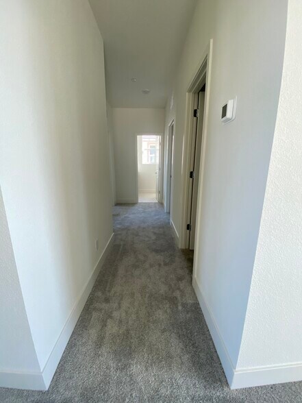 Building Photo - 2466 Elan Dr
